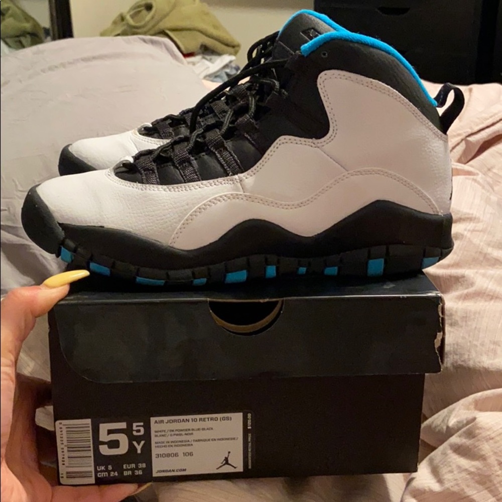Jordan 10s Powder Blue
